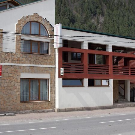Bicaz-Chei Hotel Exterior foto